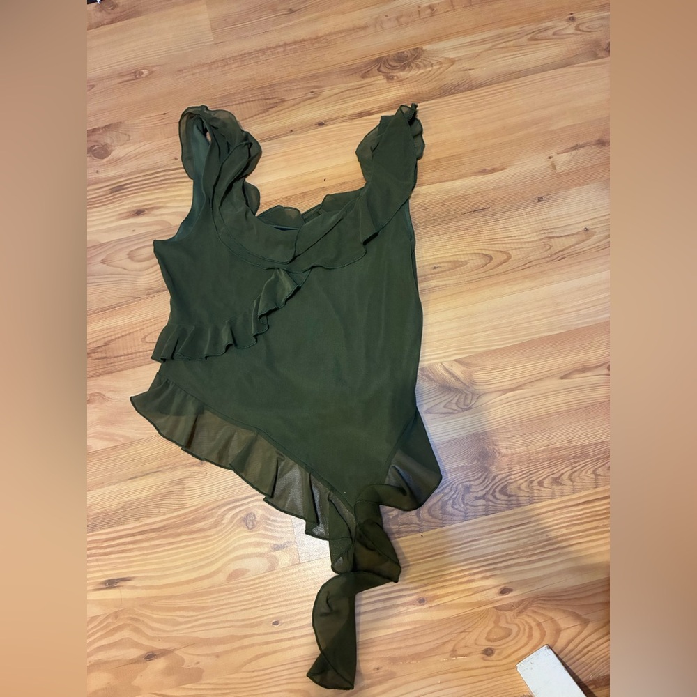 Women’s Y2K Olive Green Ruffled top Sz M